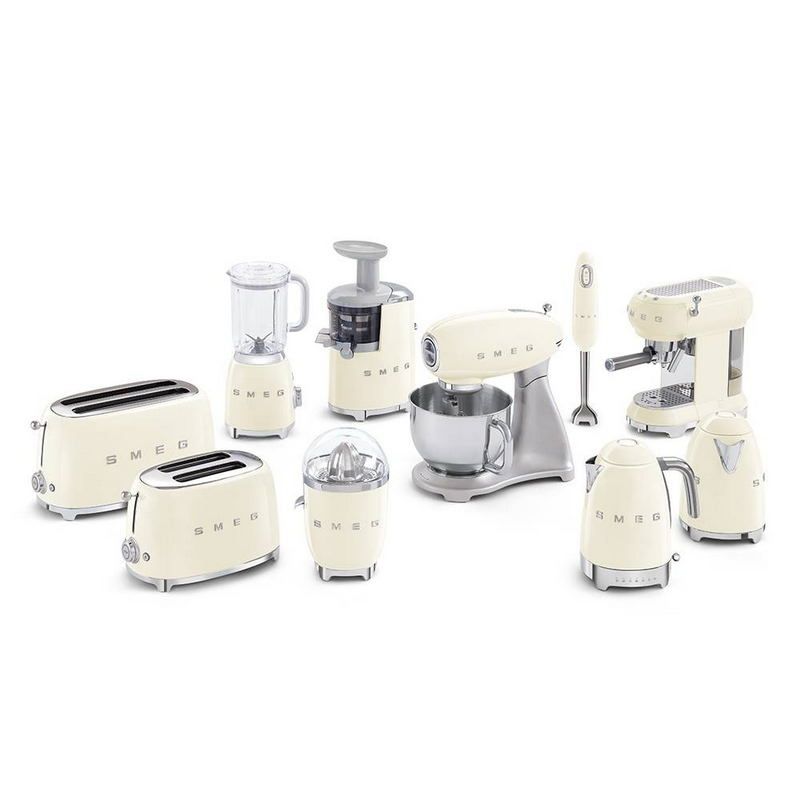 Кофеварка рожковая SMEG ECF01CREU
